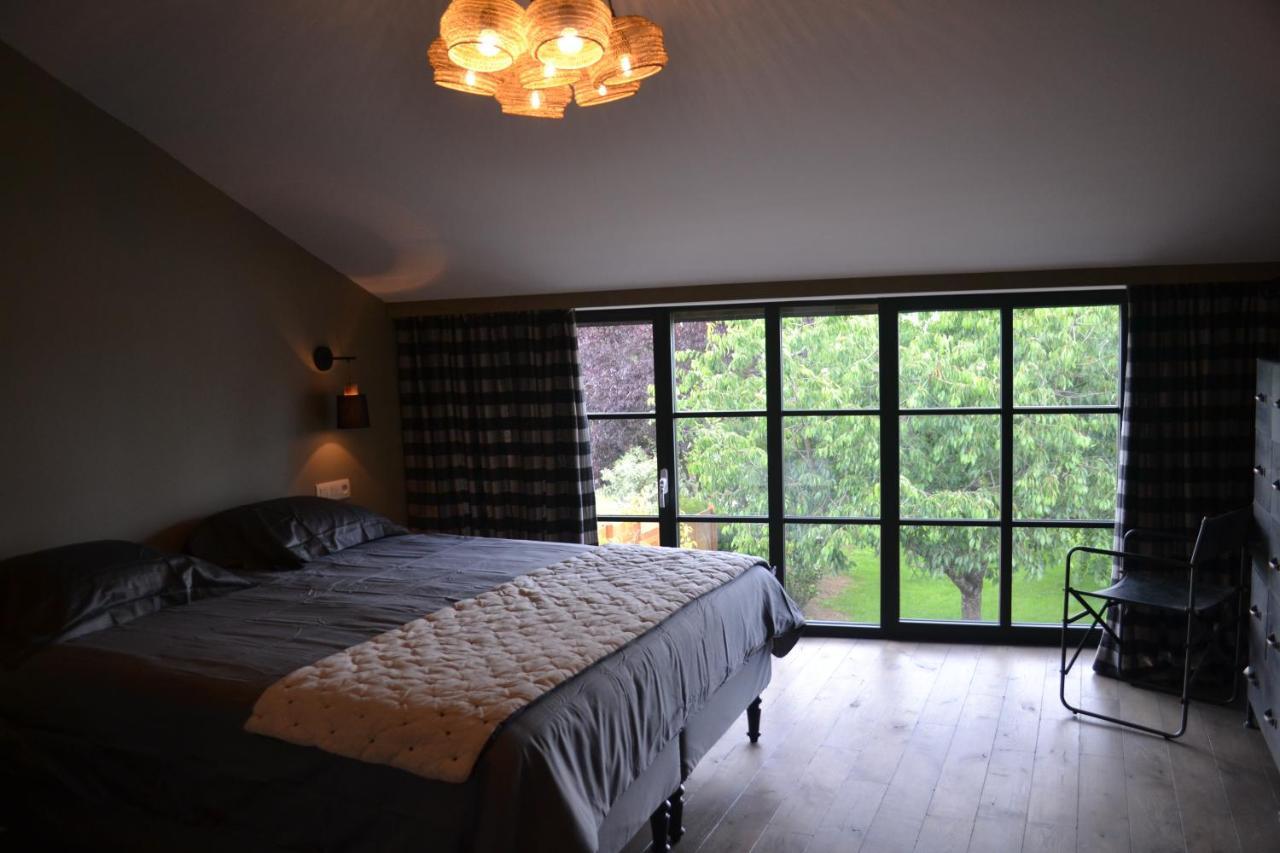 Maison du chien vert Corbion Extérieur photo